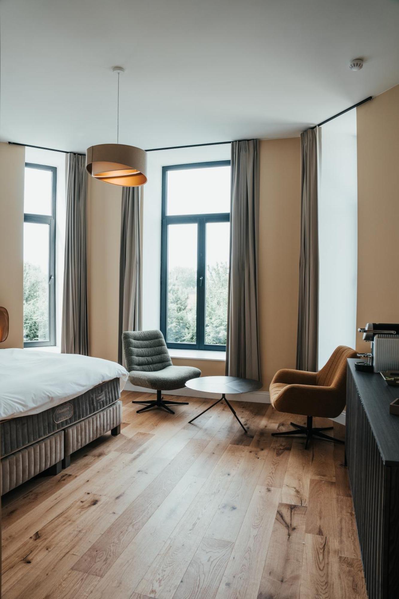 Hotel Casino Elite Quievrain Ngoại thất bức ảnh